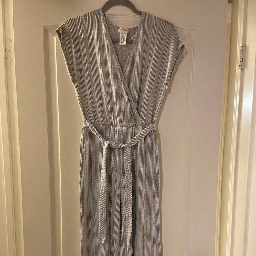 NWT Caution to the Wind stretch jumpsuit